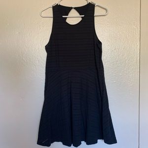 Black Aeropostale dress